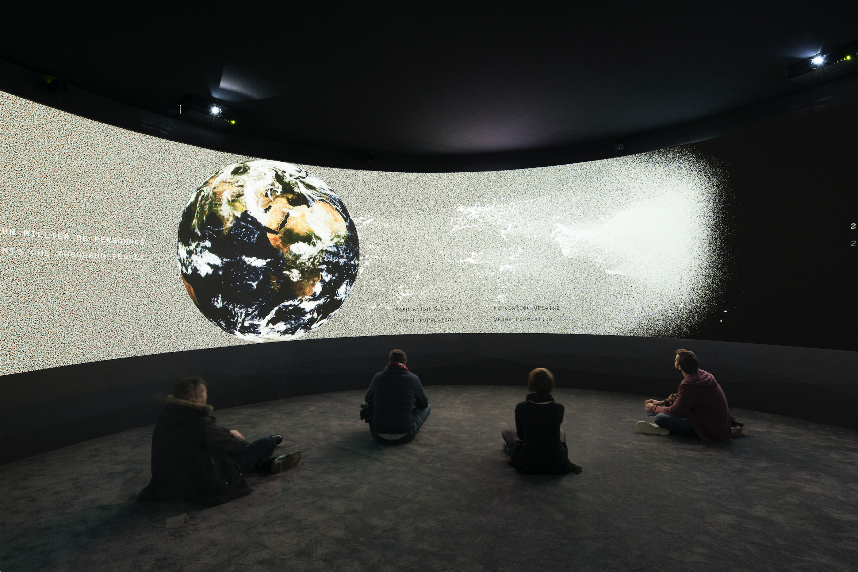 Exit exhibition Image